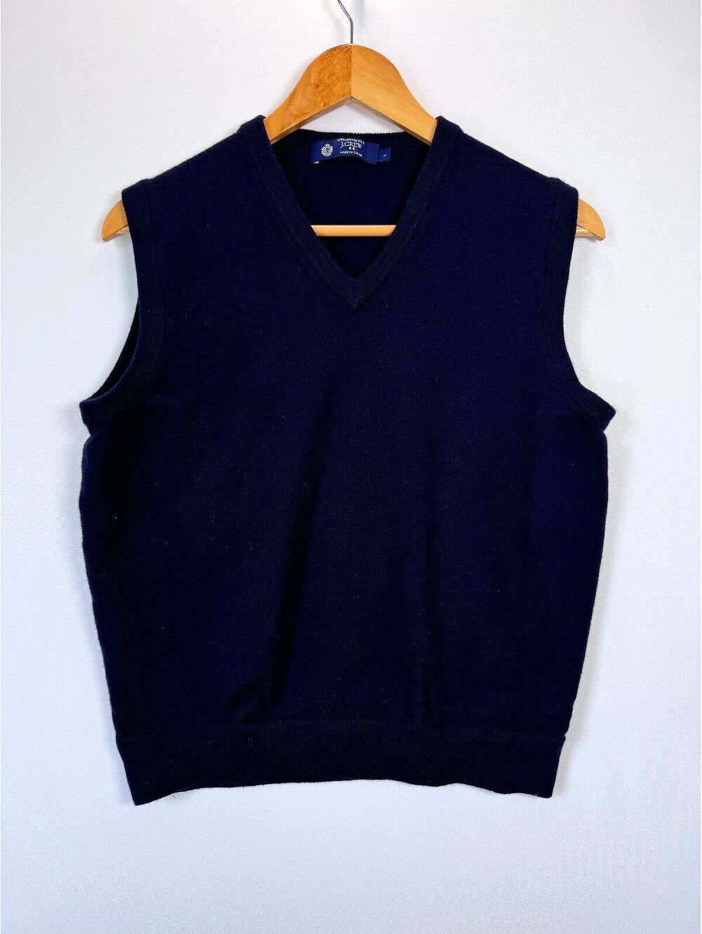 J.Crew Sweater Vest Men’s L Deep Navy 100% Merino Wool V-Neck Old Money Preppy